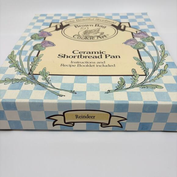 NEW Brown Bag Cookie Art Mold Ceramic Shortbread Pan Reindeer Stoneware Baking - Picture 3 of 4